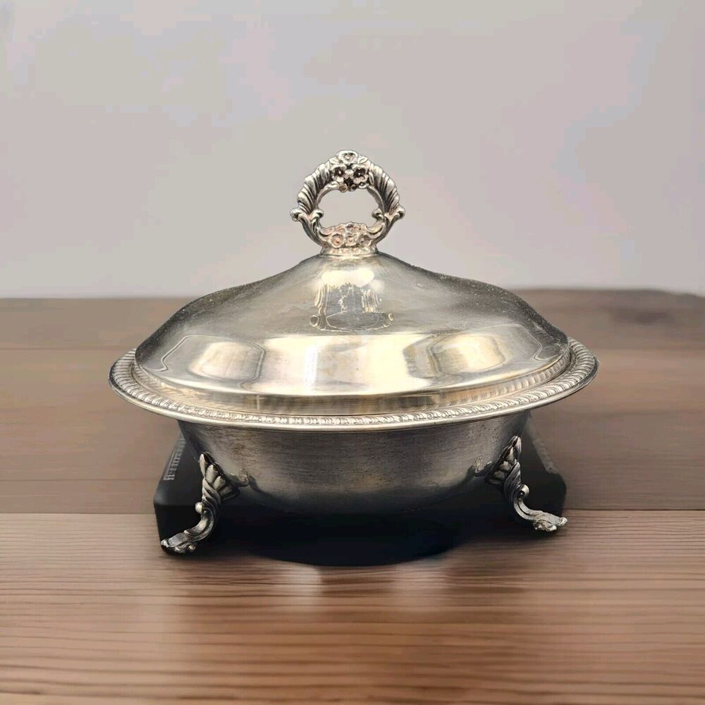 FB Rogers 1883 Footed Buffet Server w/ Lid 10.5" Silver-Plate Round VTG 1940s